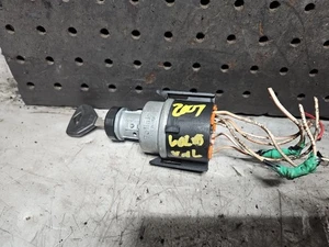 2007 Volvo VNL Ignition Switch 21780553  - Picture 1 of 2