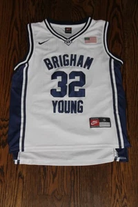 Nike Trikot Jimmer Fredette Brigham Young #32 Größe S gebraucht - Bild 1 von 12