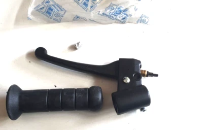 Comando De Freno Posterior Izquierdo Piaggio Zip 92/93 SSL1T Zip Bimodal 268722 - Imagen 1 de 4