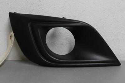 2015 2018 NISSAN MURANO LEFT SIDE FRONT BUMPER FOG LIGHT BEZEL Foto 1 de 4