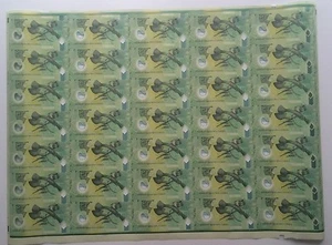 PAPUA NEW GUINEA UNCUT SHEET OF 35 X 2 KINA POLYMER BANKNOTE UNCUTSHEET UNC - Picture 1 of 2