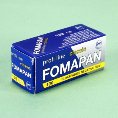 Película en blanco y negro Fomapan Classic 100 ISO 120 *RECIÉN FECHADA* Foto 1 de 4