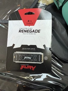 Kingston FURY Renegade 4TB m.2 2280 PCIe NCMe 4.0 x4 Internal Solid State Drive - Photo 1/1