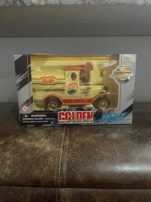 De colección Dorado Clásico Pepsi Cola Regalo Monedas Banco Diecast Camión Edición Especial Foto 1 de 2