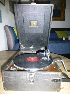 Gramophone und ca. 180 Schlllackplatten aus den 50ger Jahren. - Bild 1 von 5