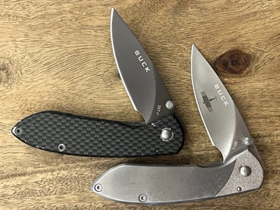 Cuchillo Buck 327 Nobleman 2022/23 de acero inoxidable con clip para cinturón súper bonito (lote de 2) Foto 1 de 4