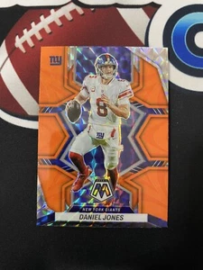 2022 Mosaic DANIEL JONES Reactive Orange Prizm #145 New York Giants - Picture 1 of 2