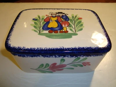 French faience box with its lid made by Pornic, Brittany, w-6"/ d-4.75"/ h-3" - Изображение 1 из 4