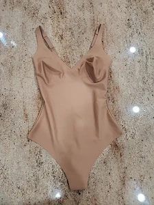 Neu Damen SKIMS Sienna ungefütterter Plunge Tanga Body Größe L  - Bild 1 von 4