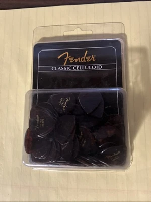 72 Count Fender Small Tear Drop Extra Heavy Guitar Picks - Image 1 of 2