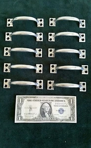 Set of 10 matching vintage, old metal pulls or handles restored - Imagen 1 de 7