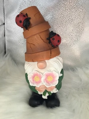 Estátua de gnomo solar jardim ao ar livre com joaninhas flores vaso de flores chapéus 10 polegadas - Imagem 1 de 4