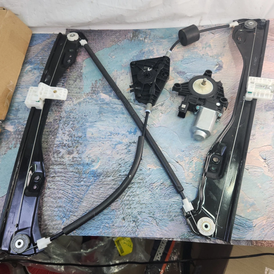 Dorman 748-590 Fits Chrysler Front Left Power Window Regulator w 5 Pin Motor NOS - Image 1 of 4