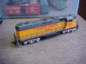 LIFE LIKE HO GAUGE, UNION PACIFIC 2007, MOTOR ELÉCTRICO DIÉSEL 4 EJES - Imagen 1 de 5
