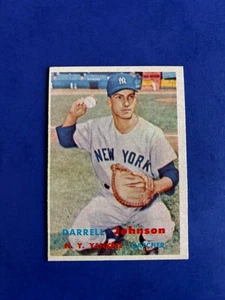 1957 Topps Darrell Johnson #306 RC rookie Near Mint NM yankees - Picture 1 of 2