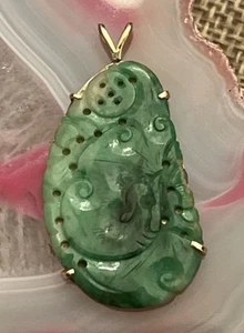 Vintage Antique 14K Yellow Gold Carved Green Jade Butterfly Wing Pendant Rare - Bild 1 von 21