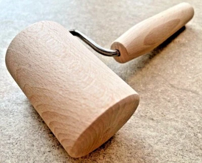Teigroller Backblechroller Eckenroller Nudelholz Küchenroller Nudelroller Roller - Bild 1 von 4