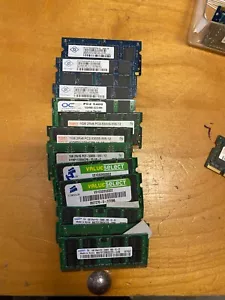 samsung(3)nanya(3)hynix(3)corsair(2) DDR2 5300 1 GB laptop memory/warranty - Picture 1 of 5