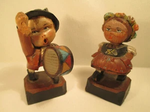 Old Wooden Carving Children Figures in Bavarian Costume - Picture 1 of 5
