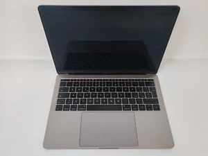 APPLE MACBOOK PRO 2017 13,3" INTEL CORE i5 2,3GHZ 16GB RAM 512GB SSD - Afbeelding 1 van 10