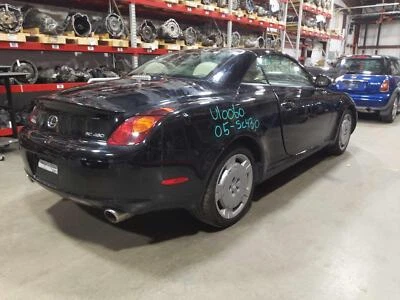 2005 Lexus SC430 Rear Carrier Differential Assembly 104K Miles 3.266 Ratio 02-04 - Image 1 of 4