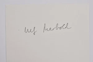 Ulf Merbold - Physiker und Astronaut - original Autogramm - ca. 10x15cm - Schrif - Picture 1 of 1