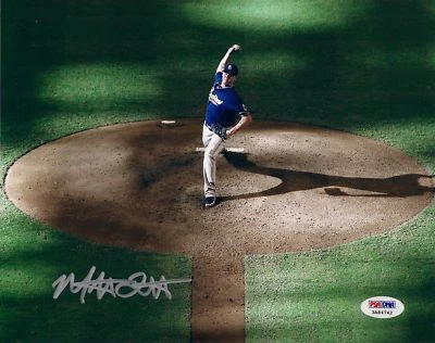 Foto firmada por Mat Latos de los Padres de San Diego 8x10 certificado de autenticidad PSA/DNA imagen autógrafa rojos  Foto 1 de 2