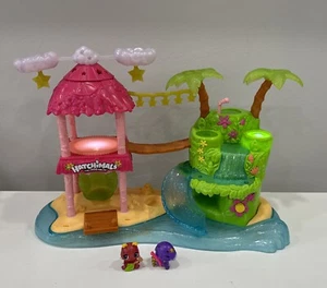 Hatchimals CollEGGtibles Tropical Party PlaySet Season 4 & 2 Exclusive Figures - Picture 1 of 11
