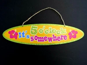 ✅ NUEVO Letrero Colgante Madera Its 5 O'clock Somewhere Bar Fiesta Puerta Placa Decoración - Imagen 1 de 1