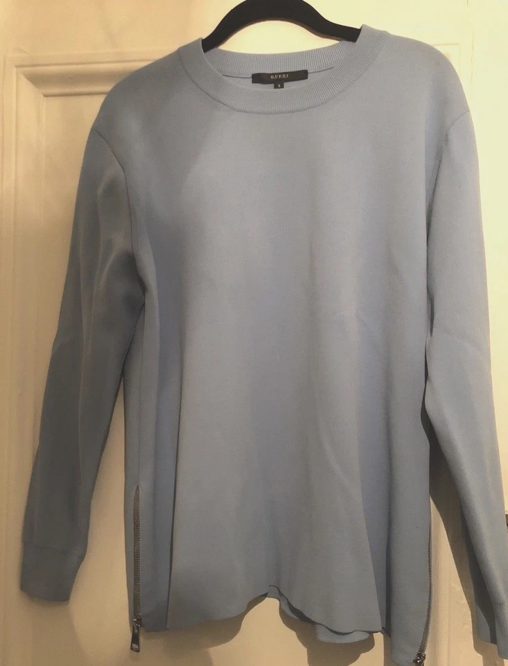 SUÉTER GUCCI CUELLO REDONDO CREMALLERA LATERAL Foto 1 de 4