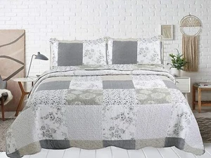 Quilt Plaid Reversible Printed Bedding 3 Piece with 2 Pillow Shams, Gray Array - Picture 1 of 7