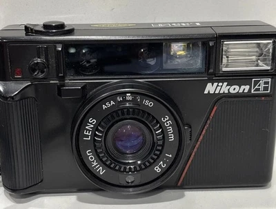 Cámara fotográfica compacta Nikon L35AF 35 mm Foto 1 de 4