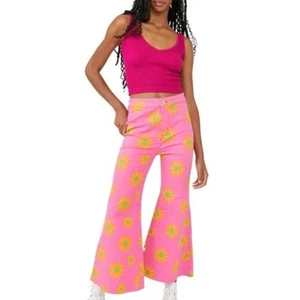 Pantalones de campana recortados con estampado floral Free People - Imagen 1 de 8