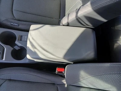 Used Front Lower Center Console fits: 2024 Subaru Xv crosstrek floor vinyl armre Foto 1 de 4