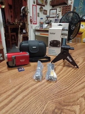 Vivitar DVR 518 Digital Video Recorder Camcorder Red + Vivitar SK425 Kit New - Image 1 of 4