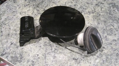 2014 HYUNDAI ACCENT SEDAN 4 DOOR FUEL GAS FILLER DOOR LID CAP Phantom Black MZH Foto 1 de 2