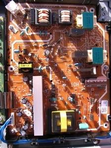 PANASONIC TX-L26X10B PSU PSC10285BM - Picture 1 of 2