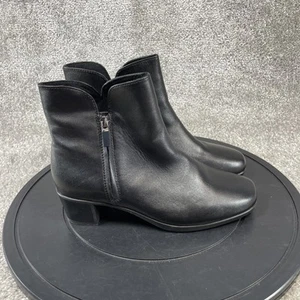Munro Boots Womens Size 7.5 Wide Landyn Black Leather Side Zipper Bootie - Picture 1 of 12
