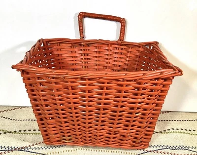 Vintage Orange Wicker Wall Hanging Basket Mail Holder Flower Planter 10 x 7x 7 - Image 1 of 4