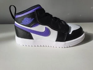 Kleinkinder Nike Jordan 1 Mid ALT TD AR6352 095 schwarz dunkel irisweiß UK Größe 9,5 - Bild 1 von 5