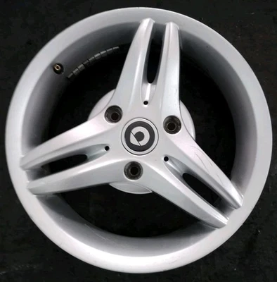 CERCHIO IN LEGA ANTERIORE SMART FORTWO 450 DA 15" 0011484v002 - Immagine 1 di 4