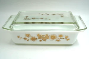 Vintage 1961 PYREX 575-B Golden Pine Cone Casserole Dish with Lid EX/MIMT - Picture 1 of 3