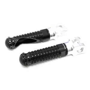 Black CNC MPRO Front Foot Pegs For Triumph Speed Triple R / RS 17 18 19 - Foto 1 di 7