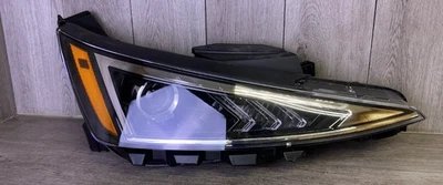 Faro halógeno lateral derecho del pasajero # 2019-2020-2021 Hyundai Elantra OEM Foto 1 de 4