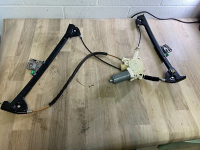 OEM MERCEDES BENZ CL55 CL600 00-06 MOTOR REGULADOR VENTANA LATERAL PASO DELANTERO DERECHO Foto 1 de 4