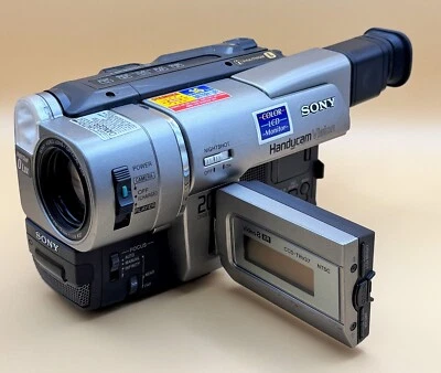 Videocámara Sony Handycam CCD-TRV37 8mm Video 8 con NightShot - Probada, funciona muy bien Foto 1 de 4
