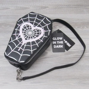 Bolso Baguette Monster High Draculaura Ataúd Brilla en la Oscuridad Estrás Nuevo Con Etiquetas - Imagen 1 de 11