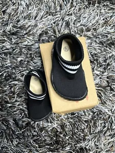 Baby Sock Shoes. Baby Walking Shoes, Non-slip And Breathable With Soft Rubber - Picture 1 of 3