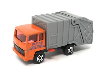 Matchbox MB36 Refuse Truck arancione grigio China Baseplate Superfast MBX sen... - Immagine 1 di 2
