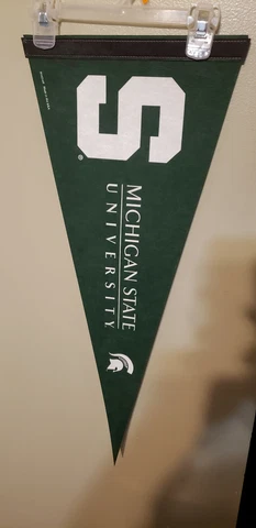 MICHIGAN STATE SPARTANS BLACK BORDER NCAA FELT PENNANT 4/27/22 Cover
